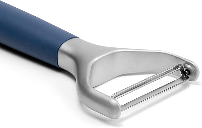 Misen Stainless Steel Vegetable Peeler - Dishwasher Safe Y Peeler - Easy to Use with Potatoes, Cabbage, Carrots, and More - Progessional Grade Kitchen Tool - Blue