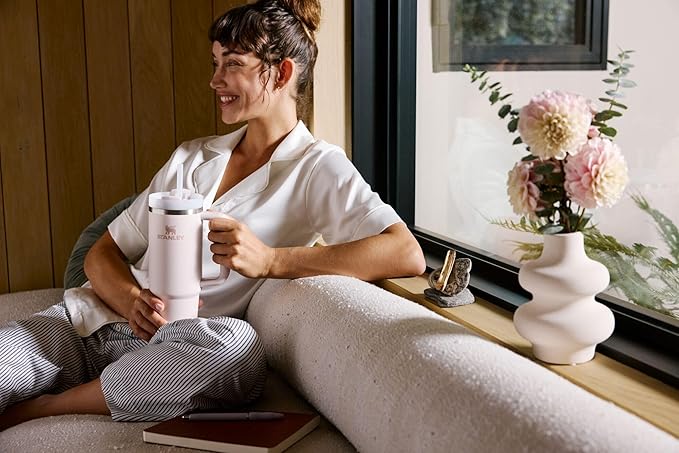 STANLEY Quencher H2.0 Tumbler with Handle and Straw 20 oz | Flowstate 3-Position Lid | Cup Holder Compatible for Travel | Insulated Stainless Steel Cup | BPA-Free | Blue Sky
