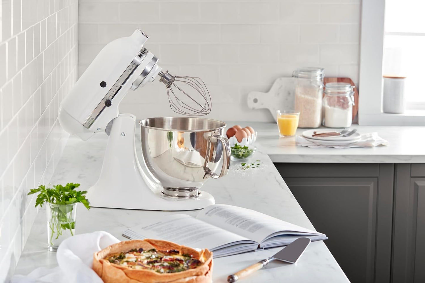 KitchenAid Artisan Series 5 Quart Tilt Head Stand Mixer with Pouring Shield KSM150PS, White