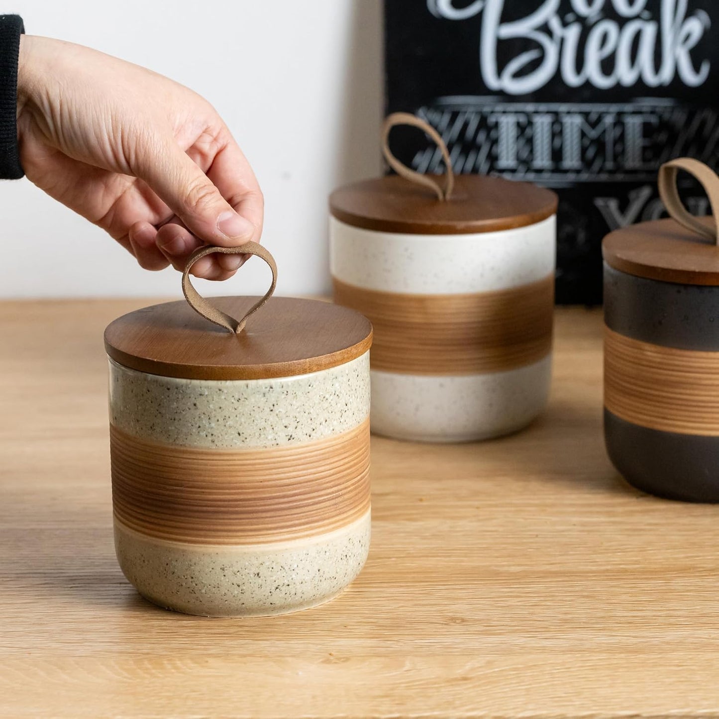 Coffee Storage Container Jar with Lid, Ceramic Kitchen Food Storage Jars with Airtight Lids for Spice Sugar Cookie, Stackable Decorative Jars for Coffee Countertop, 28oz