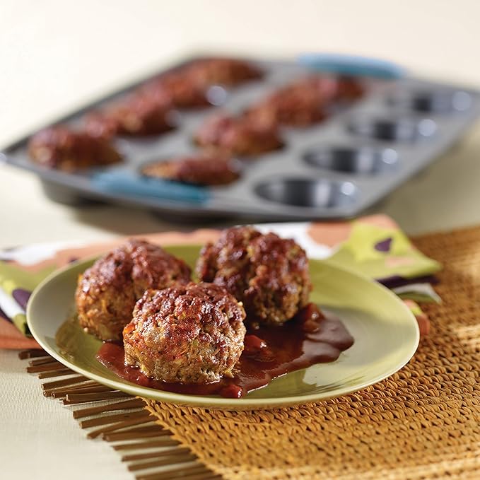 Rachael Ray Yum -o! Nonstick Bakeware 12-Cup Muffin Tin With Grips / Nonstick Cupcake Tin With Grips - 12 Cup, Gray